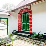 RedDoorz Syariah @ Ndalem Kembang Sore Yogyakarta