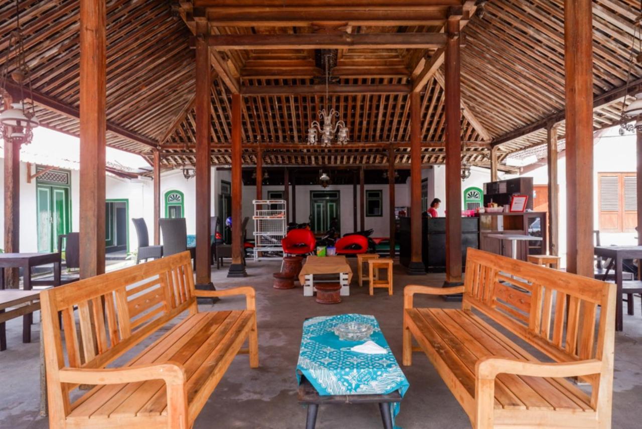 Reddoorz Syariah @ Ndalem Kembang Sore 2* Yogyakarta